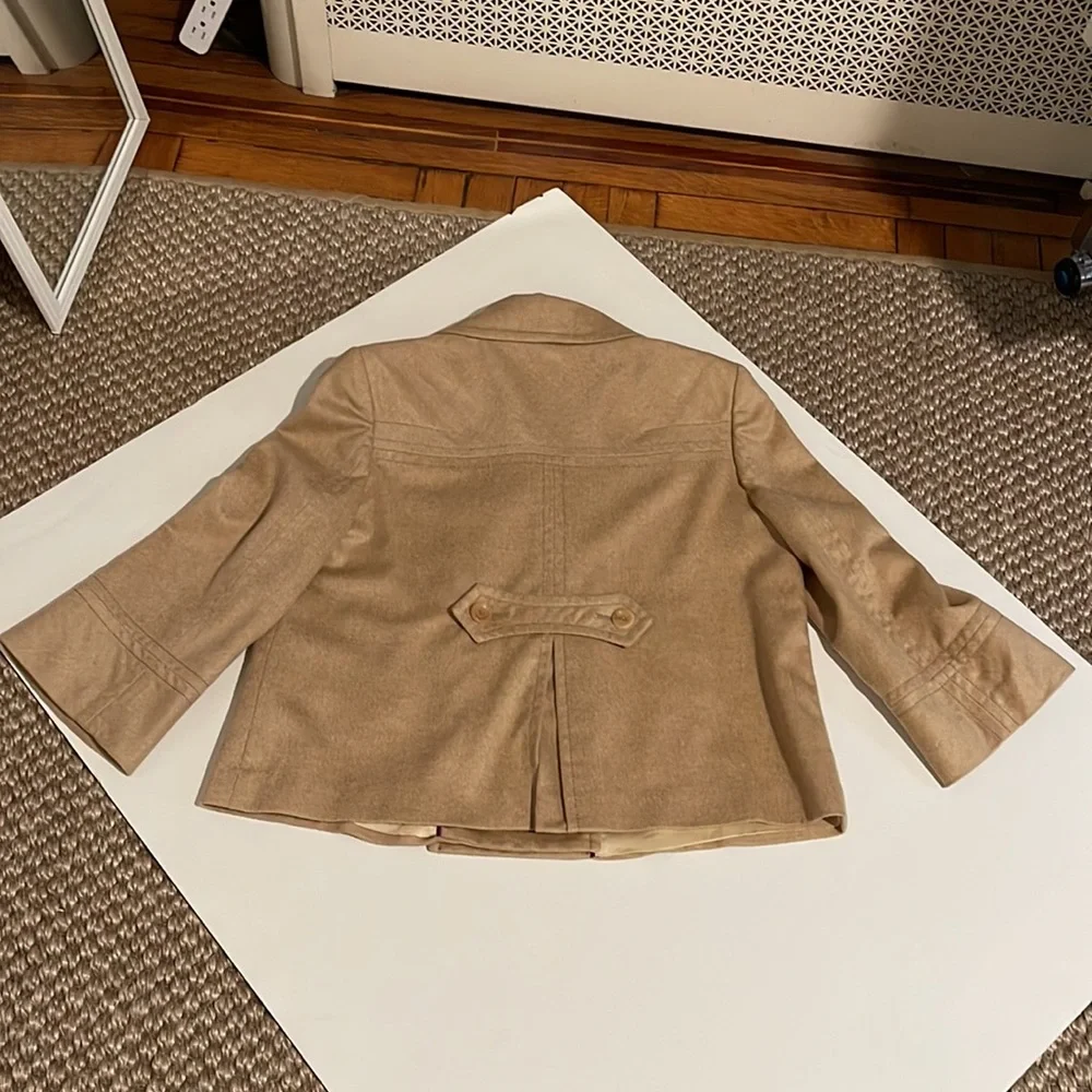 Crop Jacket - Picture 3 of 11